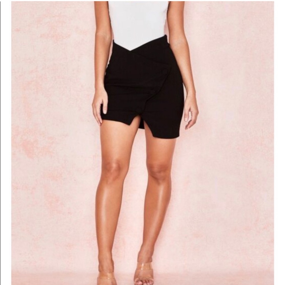 House of CB Ramirez Crepe Button Down mini Skirt in size Medium